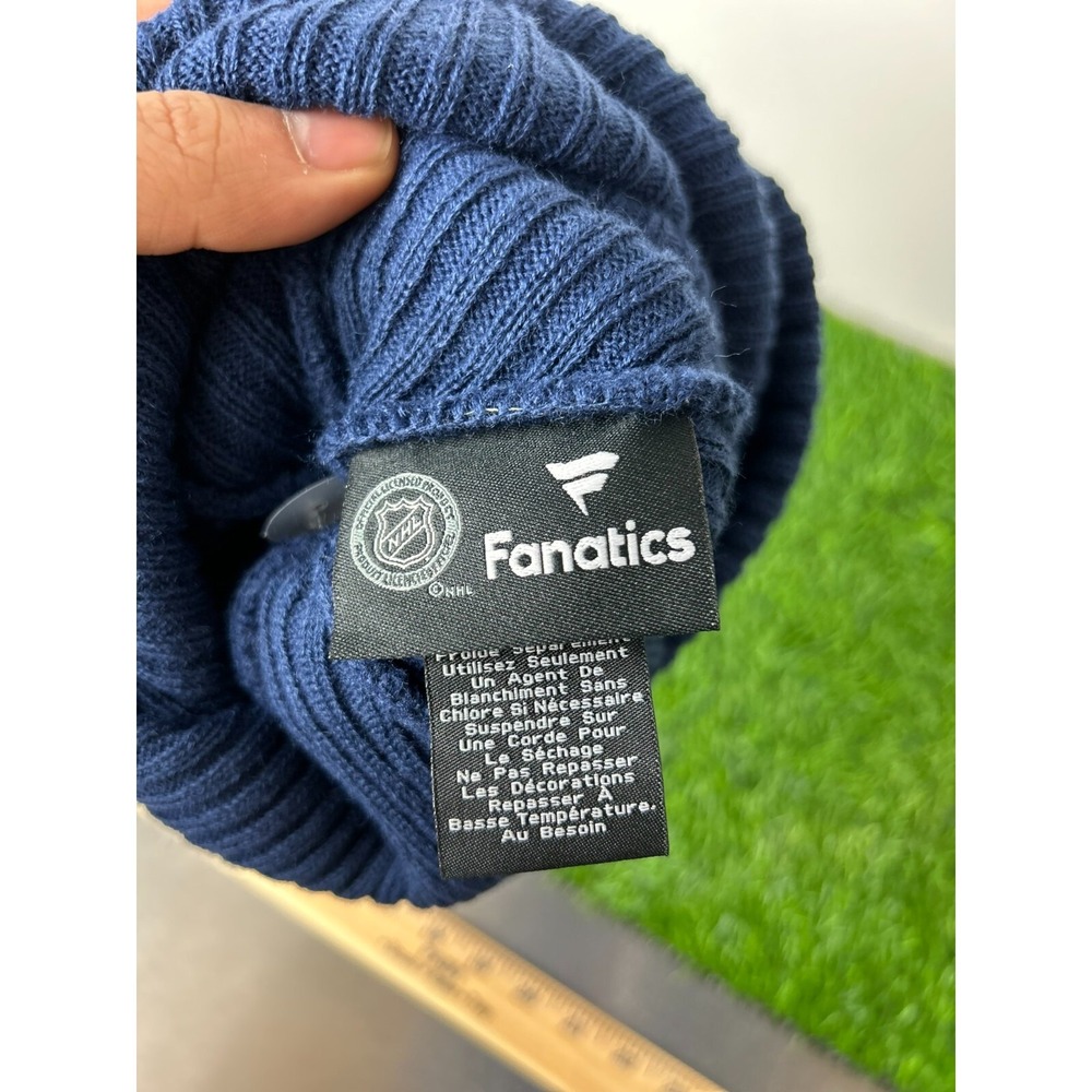 New Fanatics Seattle Kraken NHL Blue Logo Game Cuffed Pom Knit Beanie Hat - Picture 4 of 5